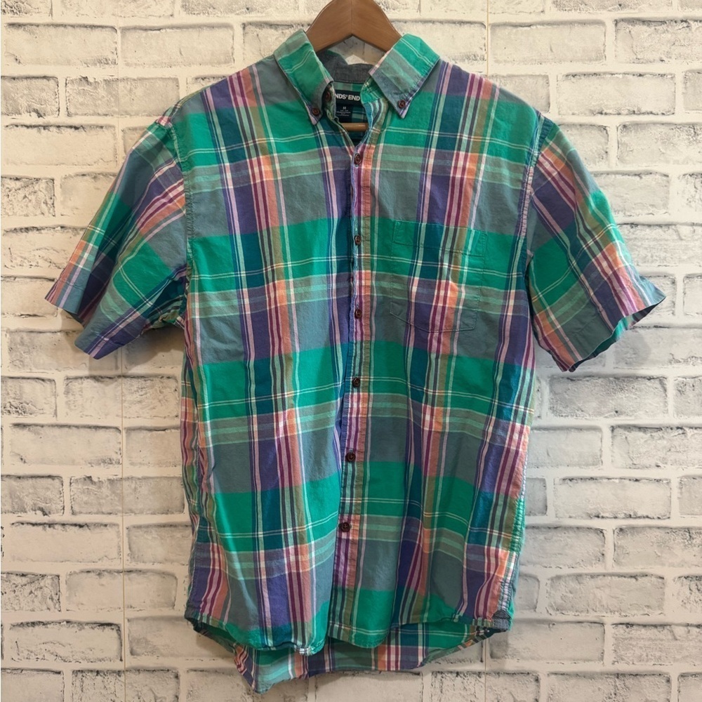 Men~ Lands End multi colored plaid short sleeve casual button down shirt M